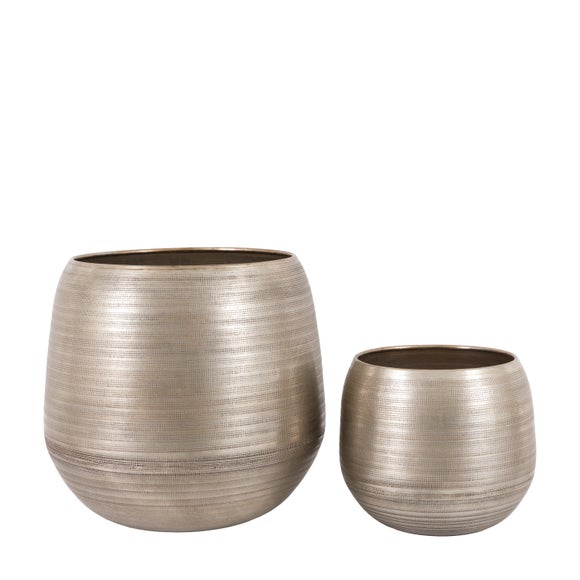 Cedar & Sage Set of 2 Chatai Plant Pots, product image 4